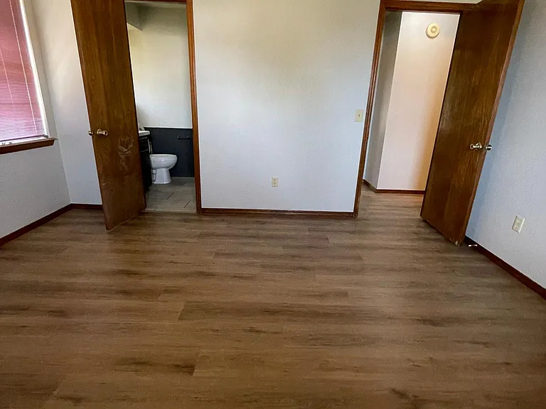Main Suite with 3/4 bathroom
