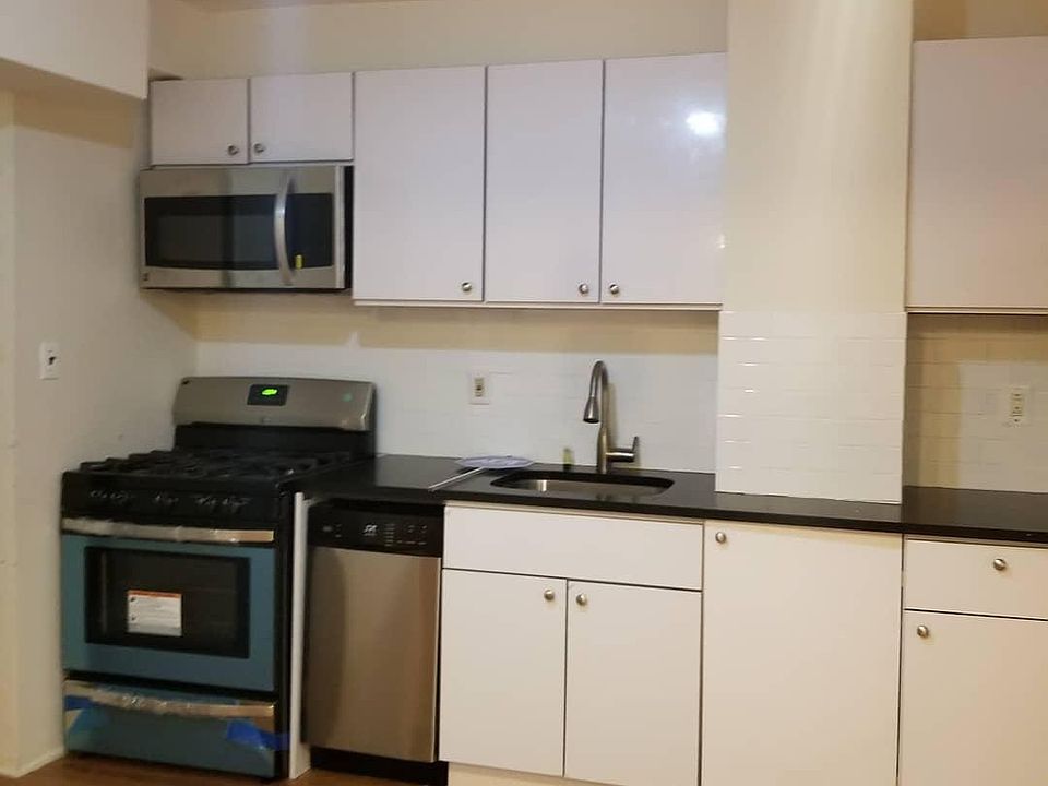 1st image of 7 Stewart Pl