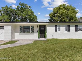 2850 Loran Dr E, Jacksonville, FL 32216