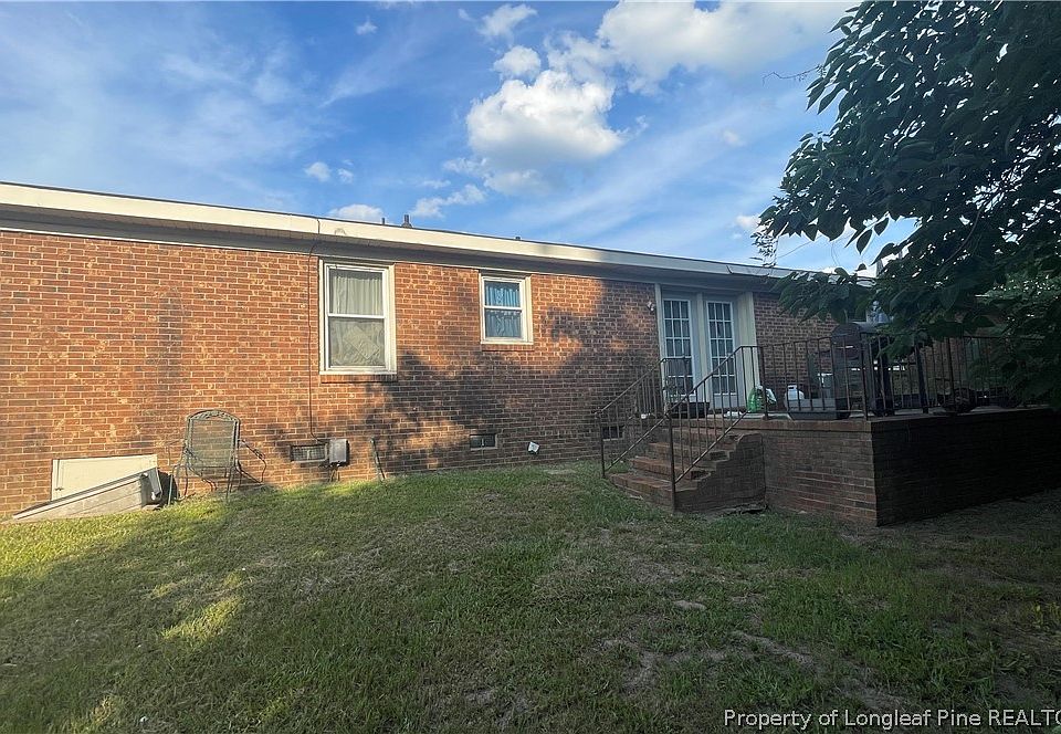 2nd image of 1326 Chilton Dr
