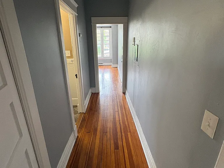 246 Lark St #9 — Photo 4