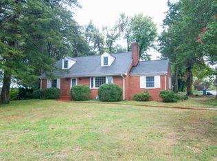 350 E Main St, Orange, VA 22960