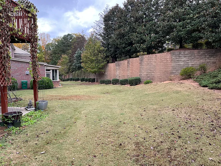 5867 Norfolk Chase Rd — Photo 24