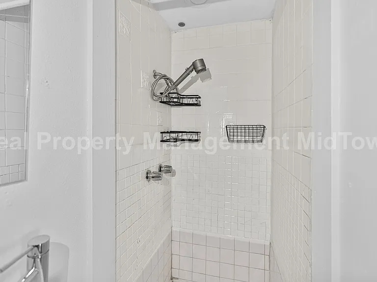 813 May St #2 — Photo 21