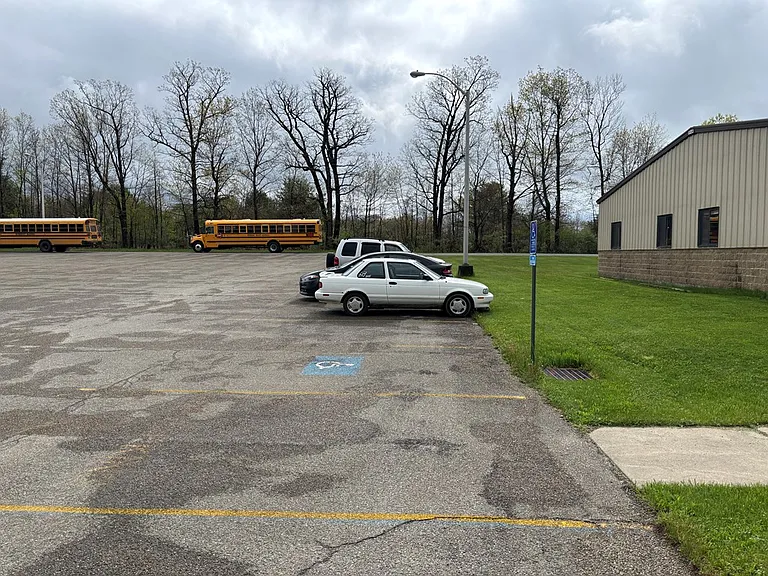 447 Career Ln — Photo 28