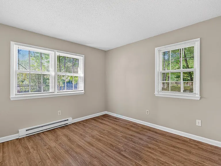 4725 Pennoak Rd — Photo 20