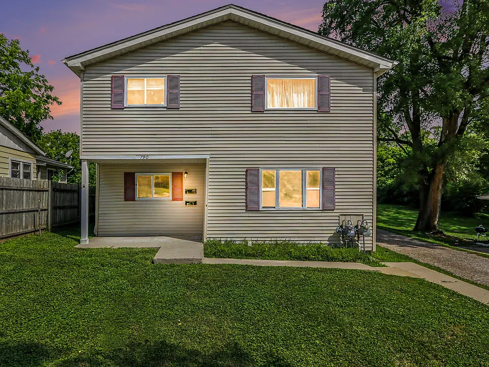 790 Harriet St #1