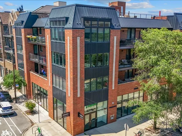 1600 N Bell Ave APT 3B, Chicago, IL 60647