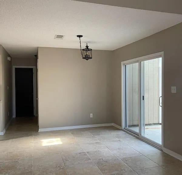 3005 Pickford Pl — Photo 5