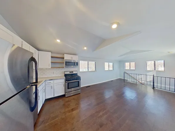 1096 Van Dyke St APT 203, Detroit, MI 48214