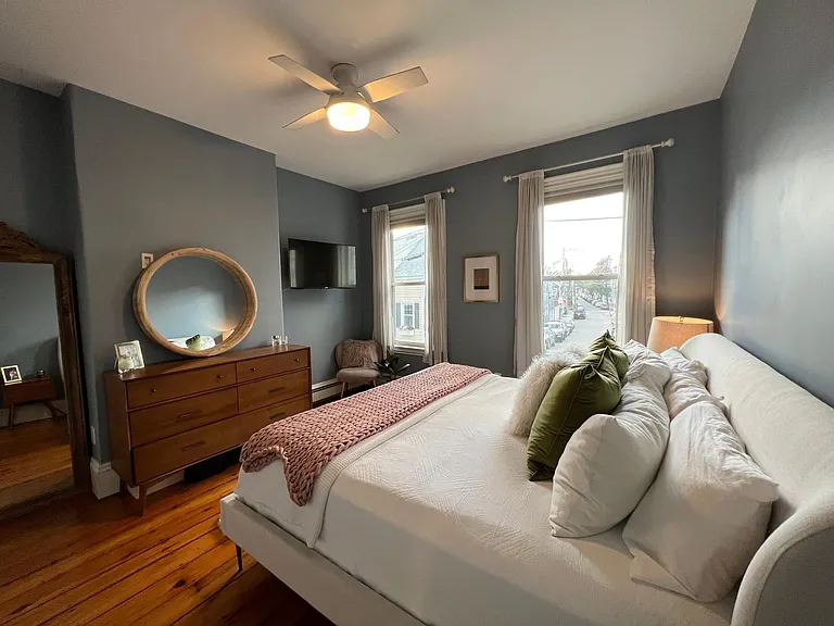 41 Pearl St #1 — Photo 16