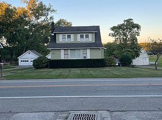 443 S Main St, Hubbard, OH 44425