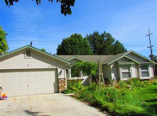 7208 N Crewe Ave, Boise, ID 83714