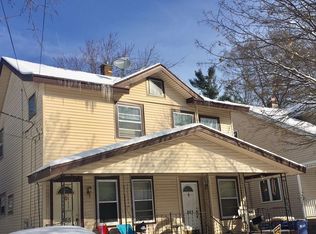 865 Crosby St NW #2, Grand Rapids, MI