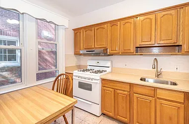 Rented by RealTegrity NY LLC