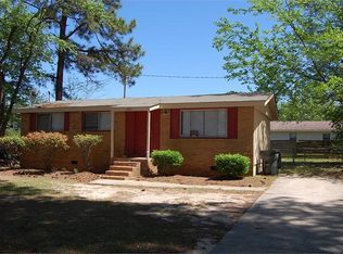 604 Cedarwood Dr, Bonaire, GA 31005