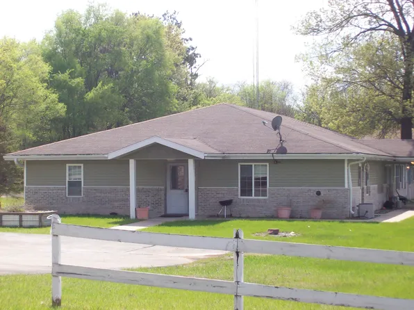497 S Lake St, Montello, WI 53949