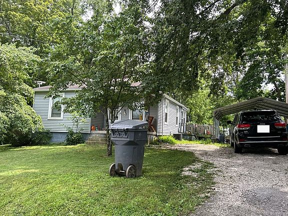 2nd image of 217 Monon Dr