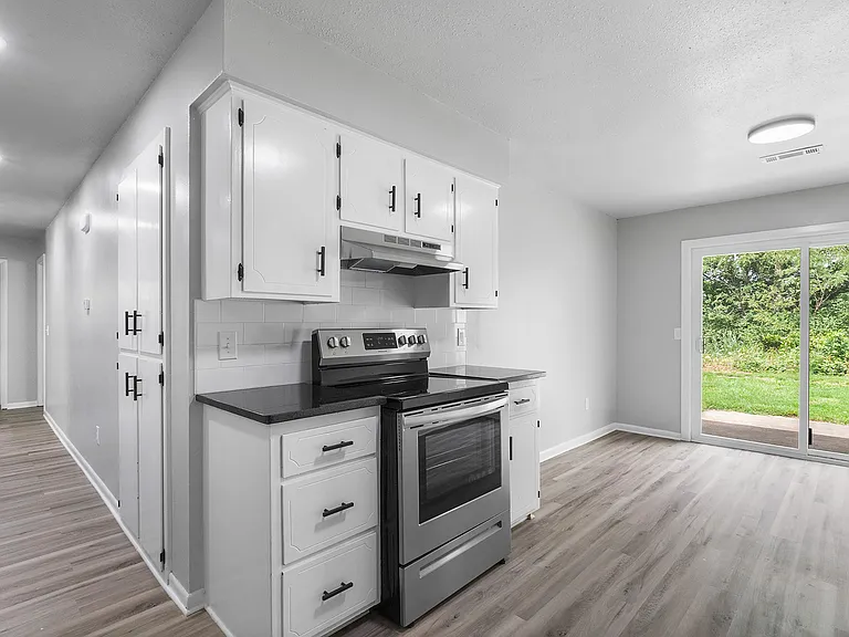 3202 Westmoreland Ave #B — Photo 7