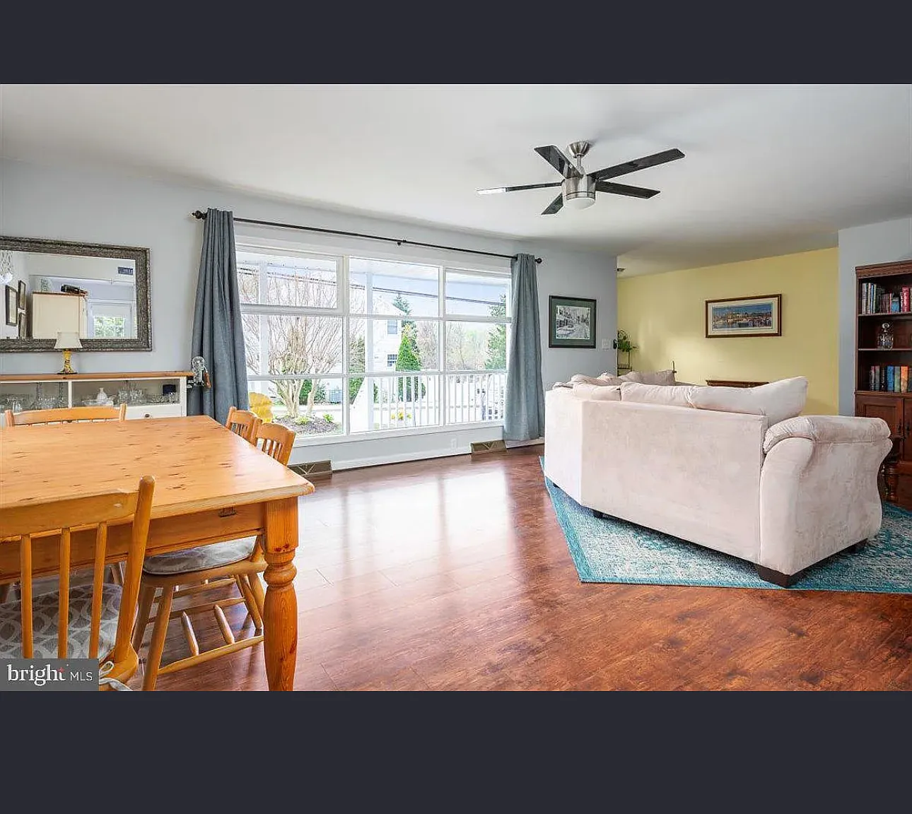 1230 Hilltop Dr — Photo 2