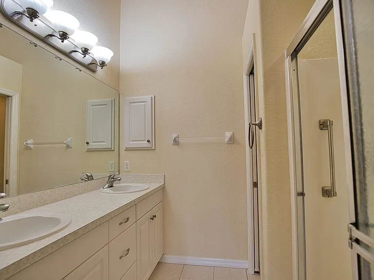 150 L Pavia Blvd #32 — Photo 19
