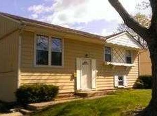 612 Fairholme Rd, Columbus, OH 43230