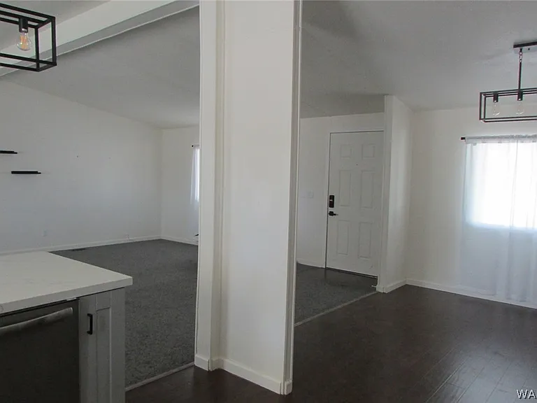 7086 S Harquahala Dr — Photo 4