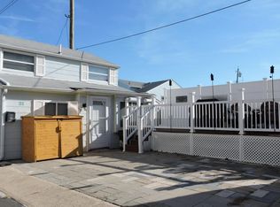 21 E Shore Way, Lavallette, NJ 08735