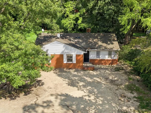 645 Sunnybrook Rd, Raleigh, NC 27610