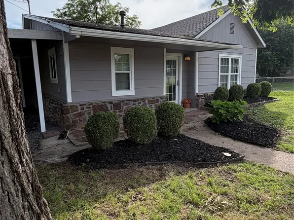 223 N Lee St, Fort Gibson, OK 74434