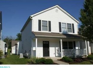 8290 Mira St, Columbus, OH 43240