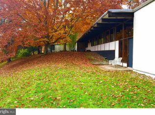 6410 Fleecydale Rd, Lumberville, PA 18933