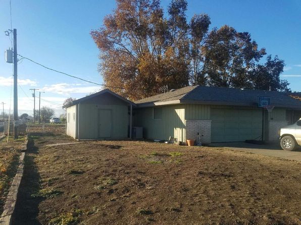 970 Batali Rd, Harrah, WA 98933
