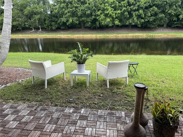 (undisclosed Address), Fort Lauderdale, FL 33327