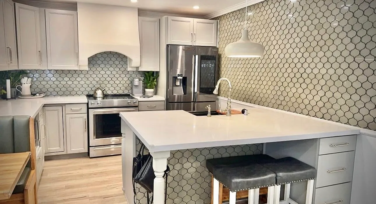 2 bed, 780 sqft, $3,000 — Photo 2