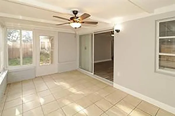 7401 Oak Crest Dr — Photo 16
