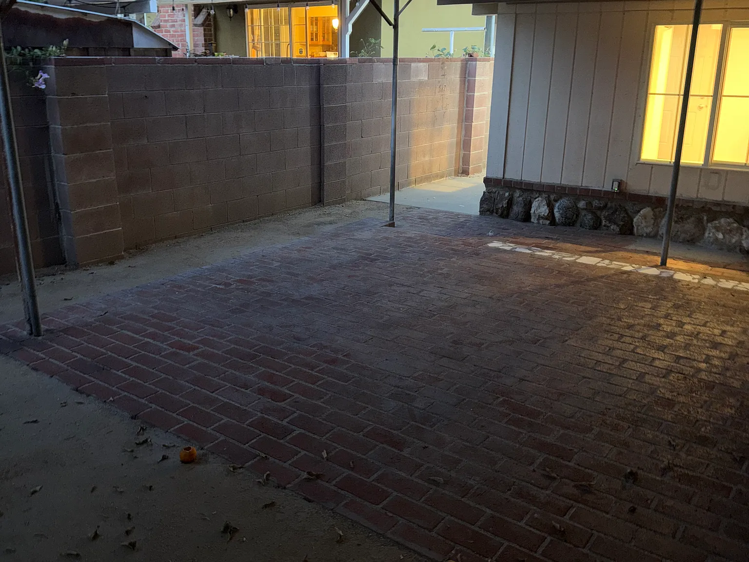 Orion Ave, Van Nuys — Photo 2