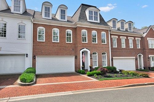 3rd image of 9503 Nassington Ct