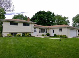 1476 Glen Ellyn Rd, Glendale Heights, IL 60139