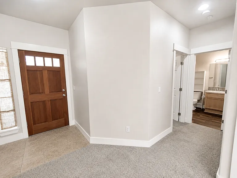 61167 Brosterhous Rd — Photo 4