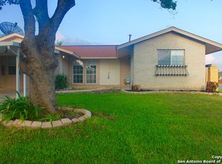 326 Vivian Dr, Converse, TX 78109
