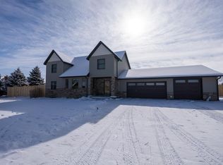 128 S Chugwater Dr, Cody, WY 82414