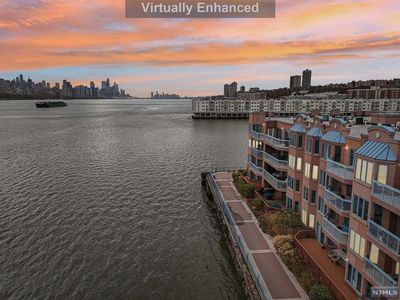 402 Adams Ct, Edgewater, NJ, 07020