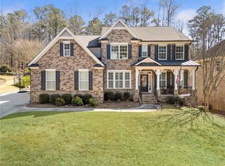 1090 Mosspointe Dr, Roswell, GA 30075