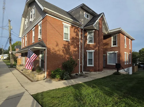 142 E Evergreen St, West Grove, PA