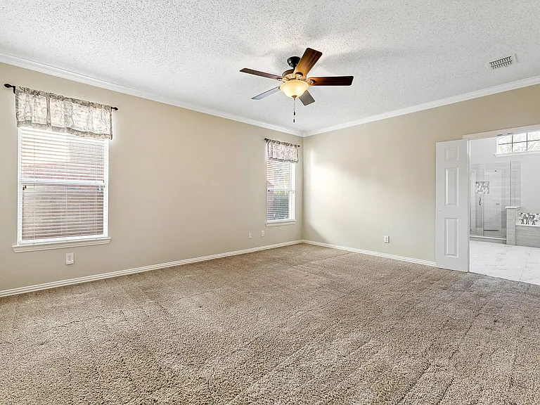 1917 Bridgewater Dr — Photo 27