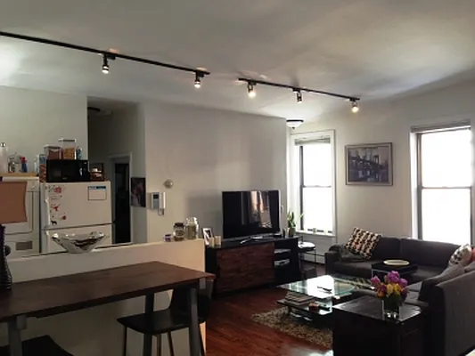 Rented by Citi Habitats | media 15