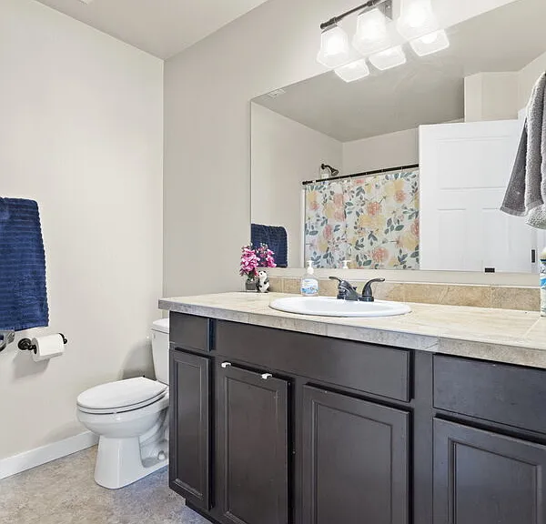 16663 Greenleaf Ave SE — Photo 13