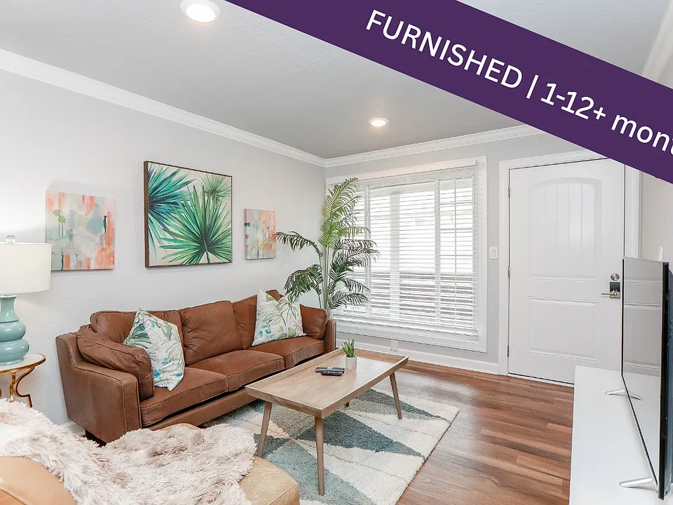 810 W Ocean View Ave #8