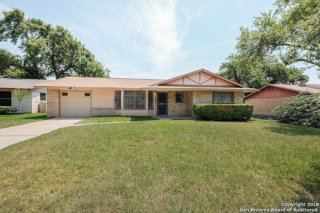 1st image of 3635 Crossette Dr
